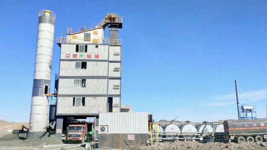 2026开年实拍!首套出口1500型沥青拌合站会装后发货现场直击! 2026开年实拍!首套出口1500型沥青拌合站会装后发货现场直击!