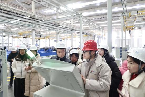 战略伙伴回访 | 湖北齐信团队赴我司参观交流 战略伙伴回访 | 湖北齐信团队赴我司参观交流
