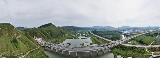 凌绥高速公路获评辽宁省2025年公路水运平安百年品质工程典型案例项目