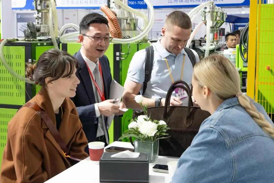 余姚展闭幕 伊之密创新注塑解决方案获客商认可