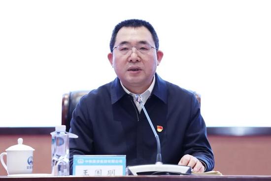 实干为笔 担当为墨丨王国明讲授形势任务教育专题党课