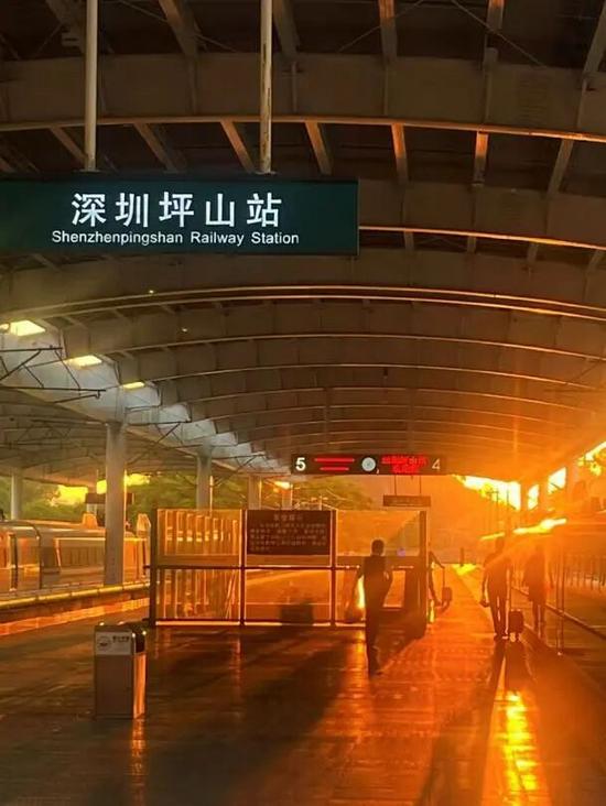 2025年,你打卡次数最多的车站是—— 2025年,你打卡次数最多的车站是——